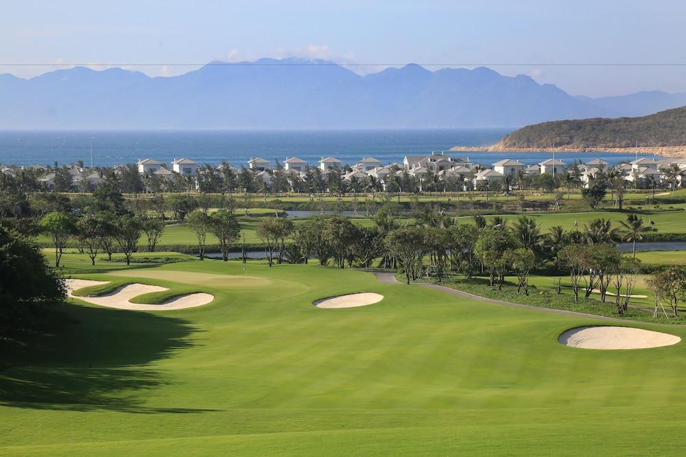 Khu nghỉ mát Meliá Vinpearl Cam Ranh