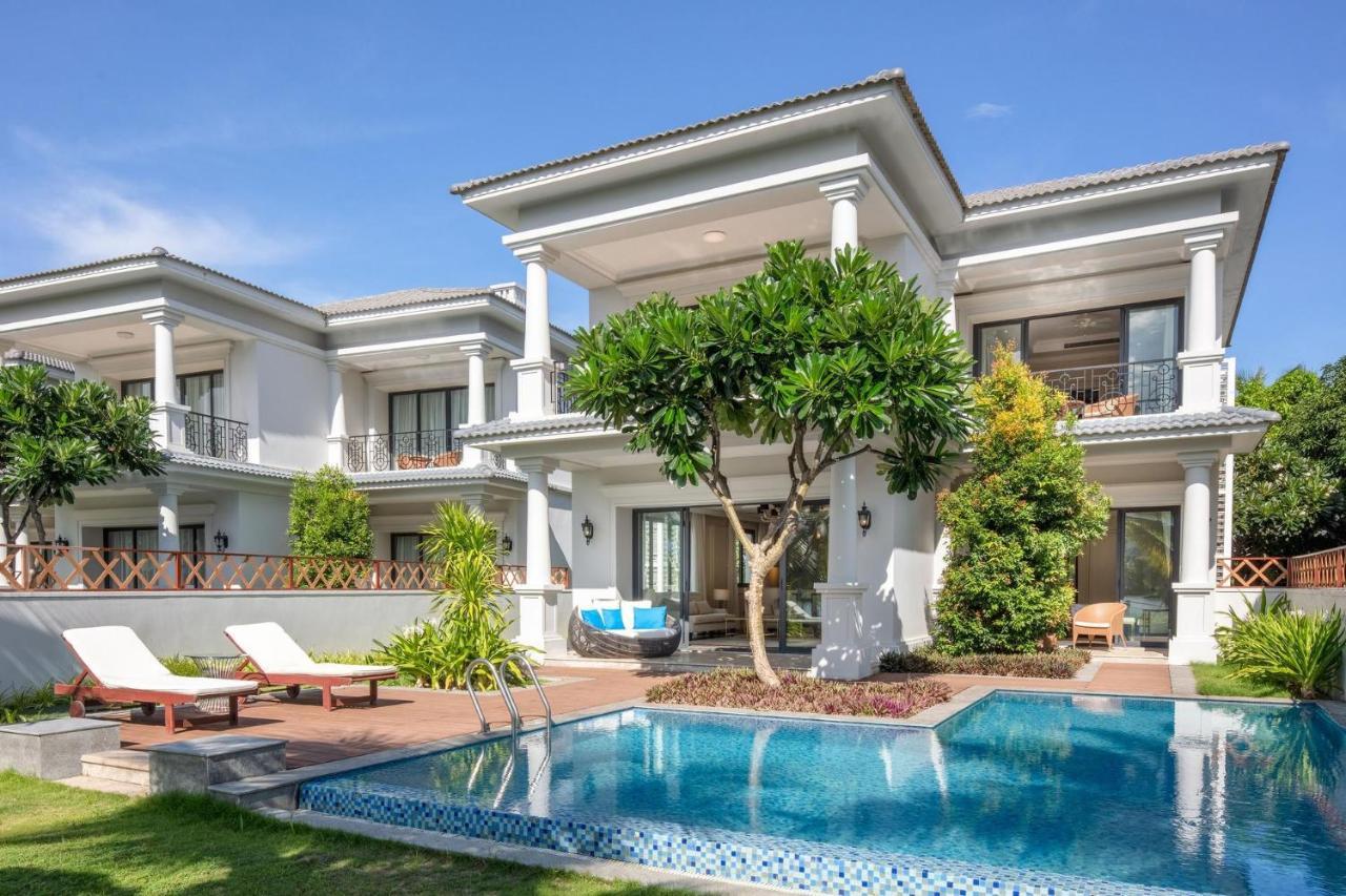 Melia Vinpearl 5* Cam Ranh